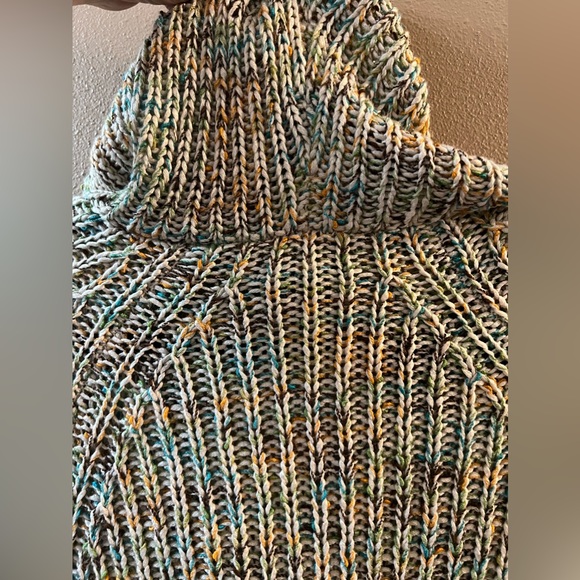 BCBGeneration Chunky Knit Sweater - Picture 8 of 11